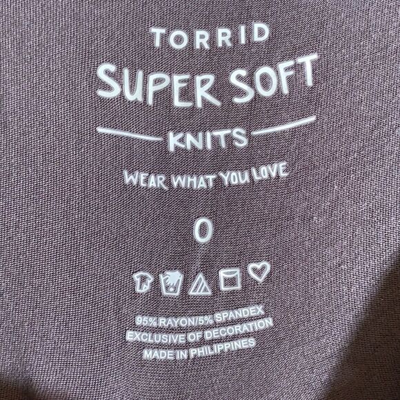 Torrid Super Soft Grey Lace Swing Tank - Picture 6 of 7